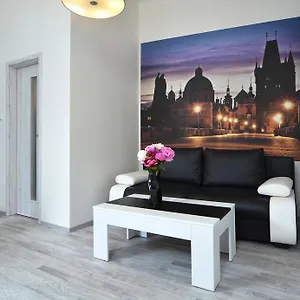 Navratilova Apartman Prága